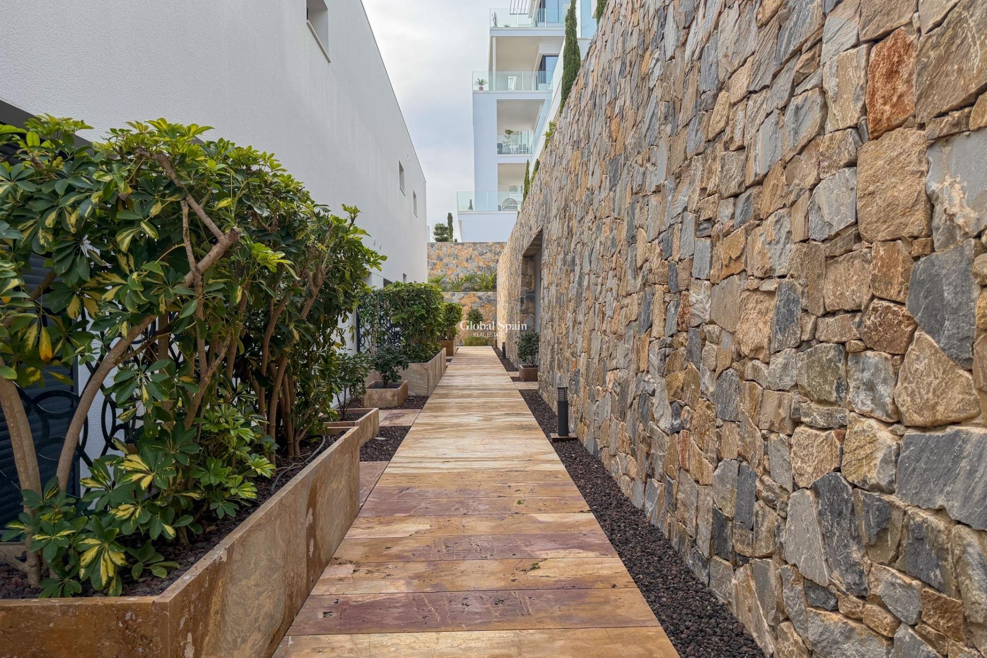 Venta - APARTAMENTO -
ORIHUELA - LAS COLINAS GOLF RESORT