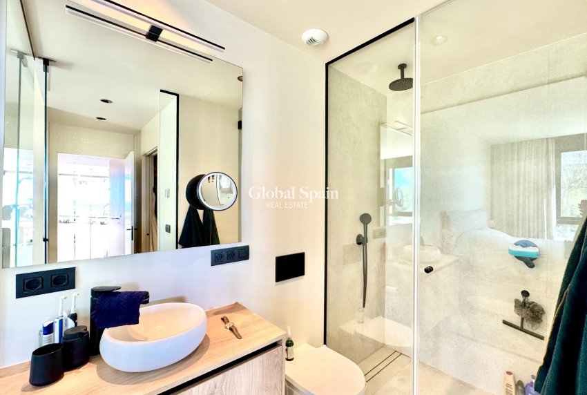 Venta - APARTAMENTO -
ORIHUELA - LAS COLINAS GOLF RESORT