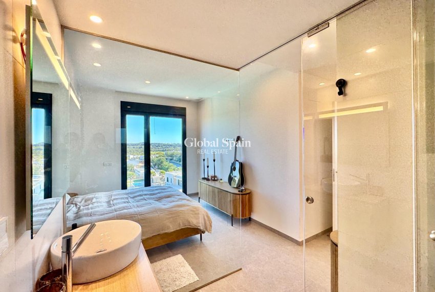 Venta - APARTAMENTO -
ORIHUELA - LAS COLINAS GOLF RESORT