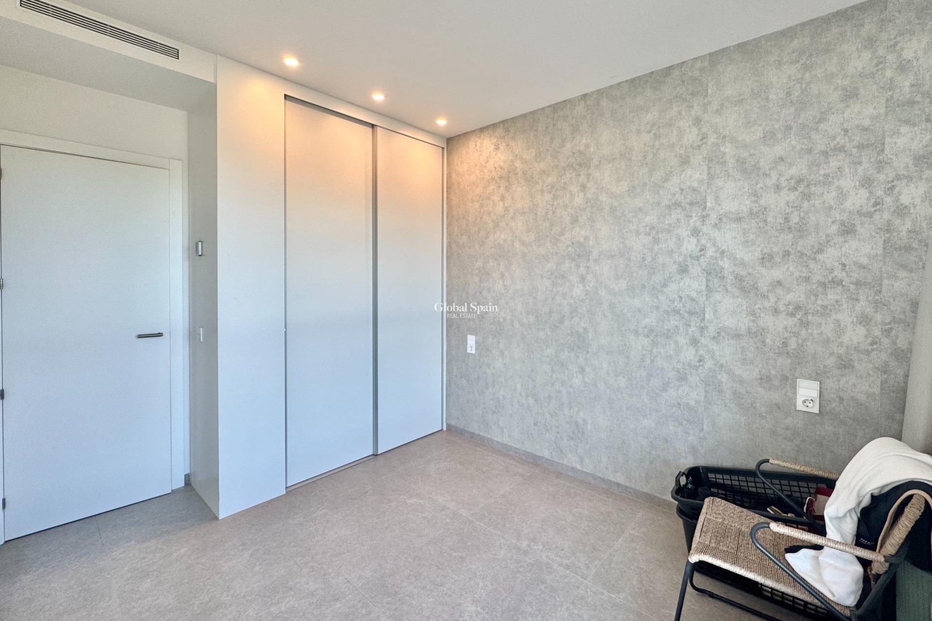 Venta - APARTAMENTO -
ORIHUELA - LAS COLINAS GOLF RESORT