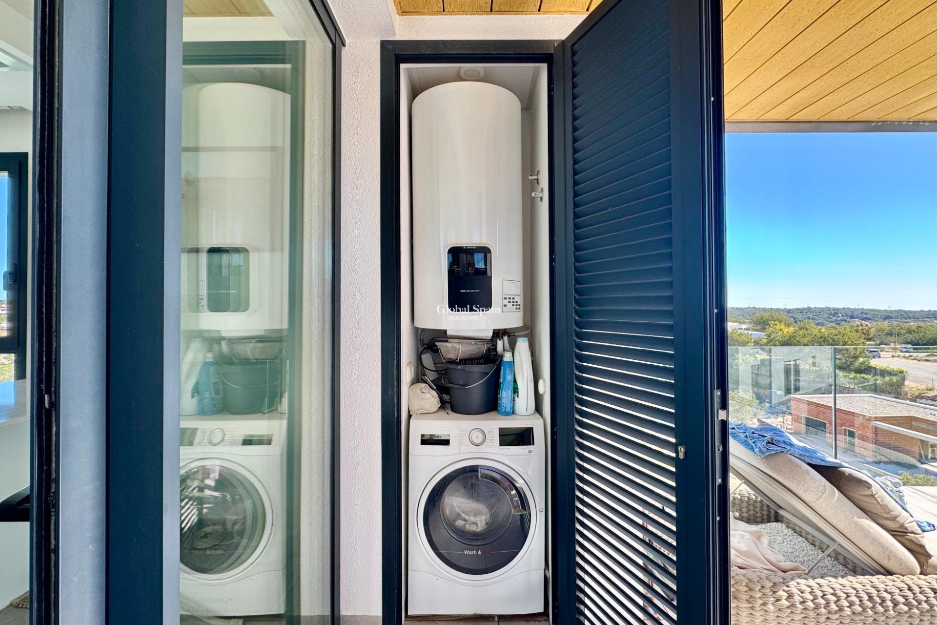 Venta - APARTAMENTO -
ORIHUELA - LAS COLINAS GOLF RESORT