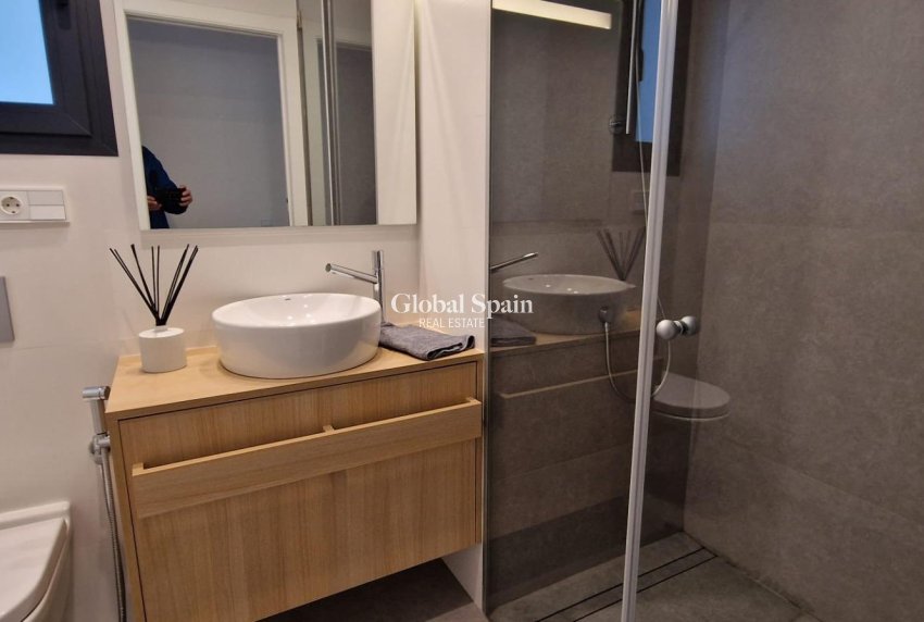 Venta - APARTAMENTO -
ORIHUELA - LAS COLINAS GOLF RESORT