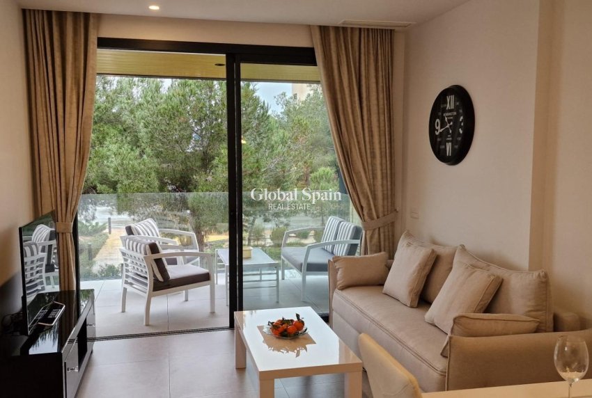 Venta - APARTAMENTO -
ORIHUELA - LAS COLINAS GOLF RESORT