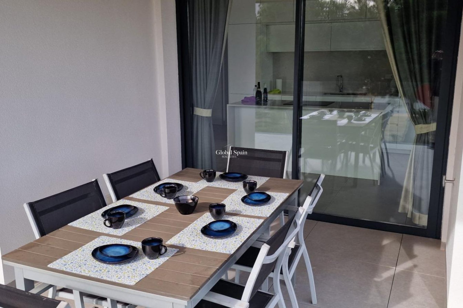 Venta - APARTAMENTO -
ORIHUELA - LAS COLINAS GOLF RESORT
