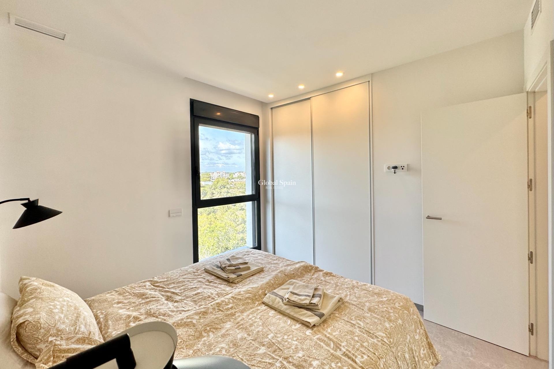 Venta - APARTAMENTO -
ORIHUELA - LAS COLINAS GOLF RESORT
