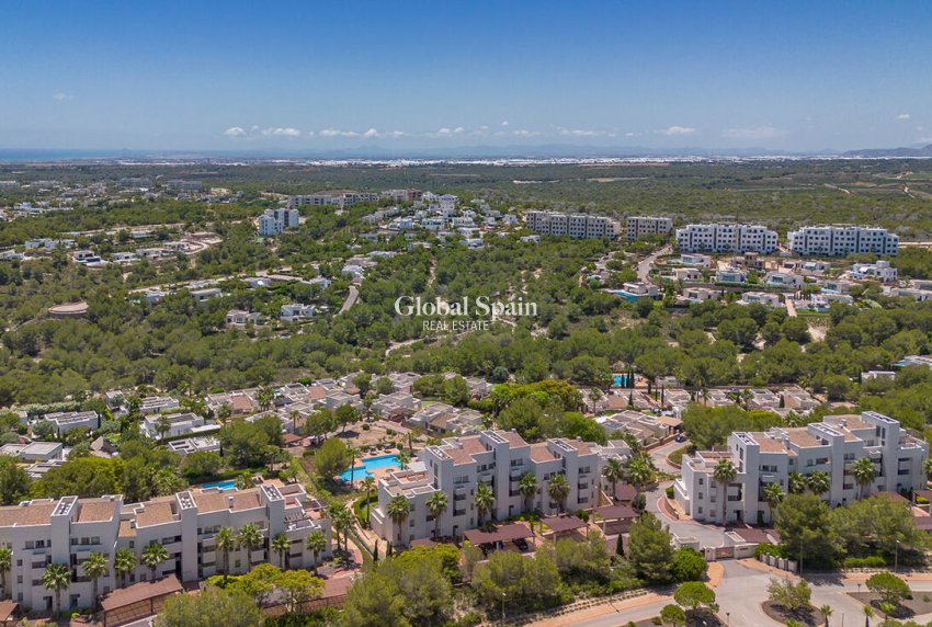 Venta - APARTAMENTO -
ORIHUELA - Las Colinas