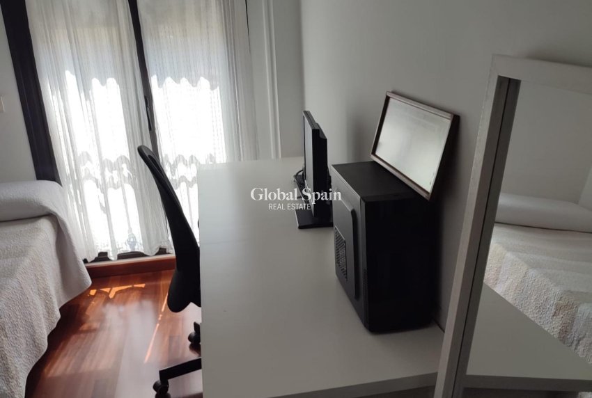 Venta - APARTAMENTO -
ORIHUELA - Zona Centro