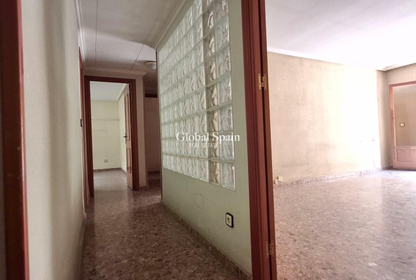 Venta - APARTAMENTO -
ORIHUELA - Zona Centro