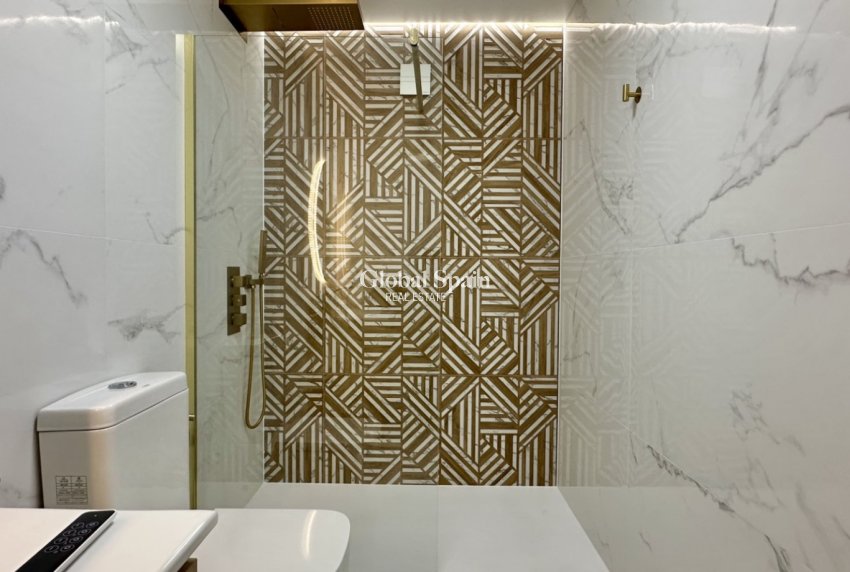 Venta - Apartamento -
ORIHUELA