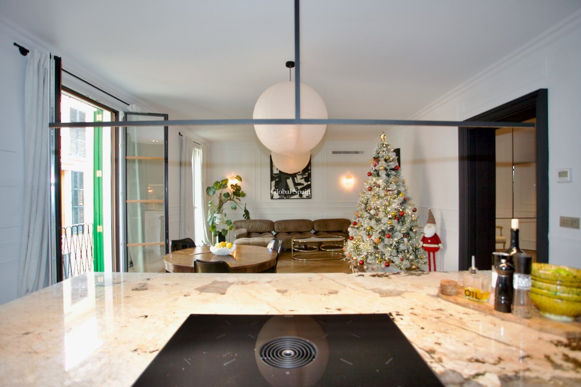 Venta - APARTAMENTO -
PALMA - Centre