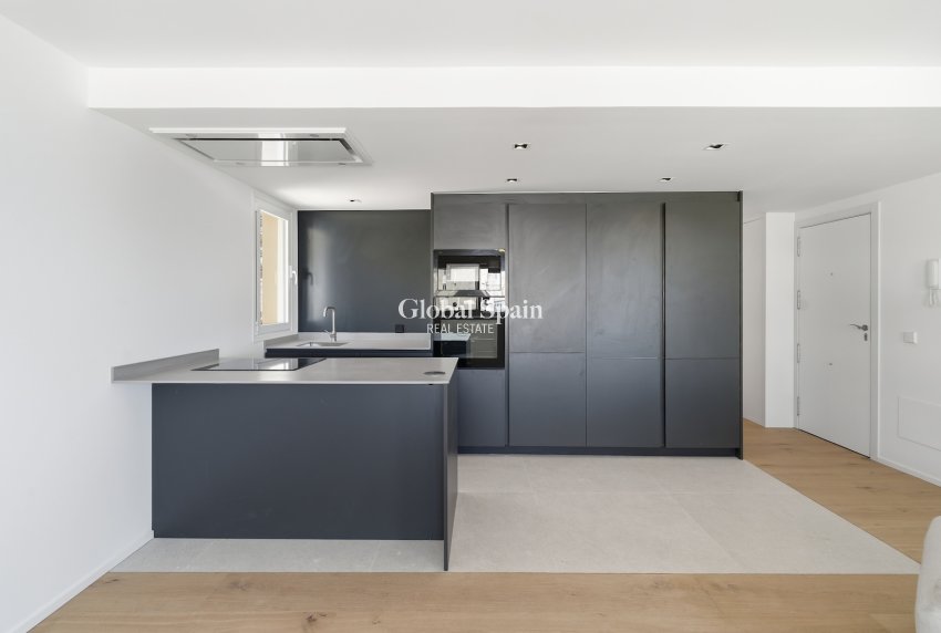 Venta - APARTAMENTO -
PALMA - optional location detail