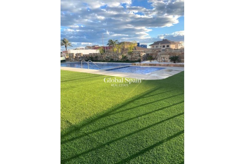 Venta - APARTAMENTO -
PILAR DE LA HORADADA - Costa Blanca