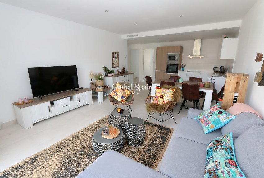 Venta - APARTAMENTO -
PILAR DE LA HORADADA - Costa Blanca