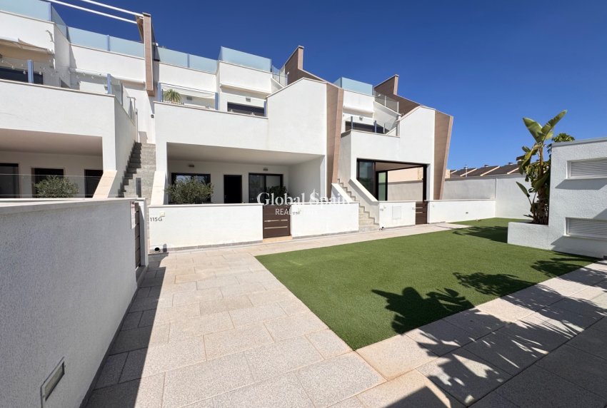 Venta - APARTAMENTO -
PILAR DE LA HORADADA - Costa Blanca