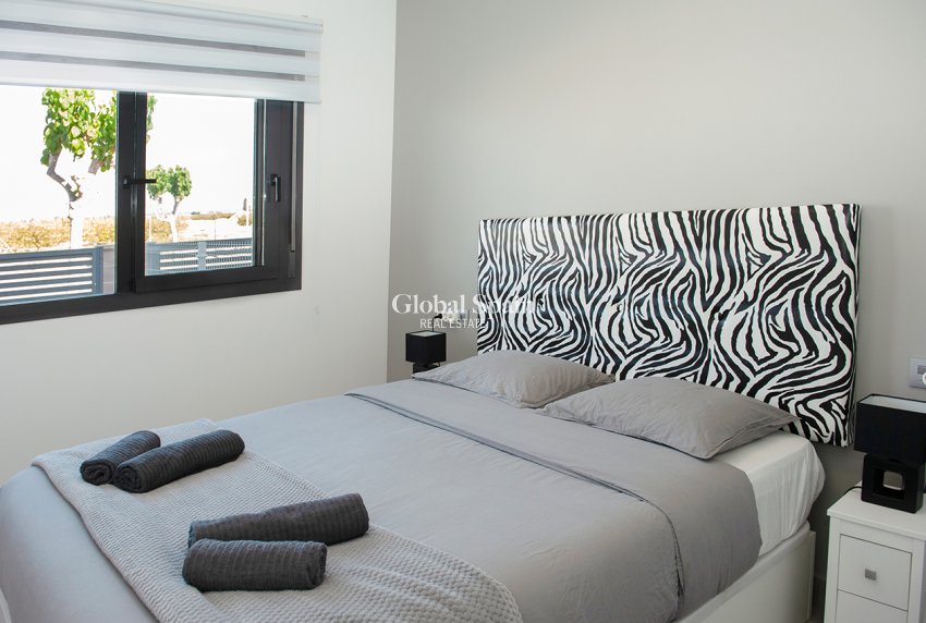 Venta - APARTAMENTO -
PILAR DE LA HORADADA - Costa Blanca