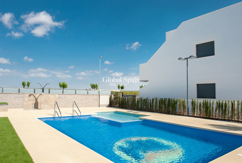 Venta - APARTAMENTO -
PILAR DE LA HORADADA - Costa Blanca