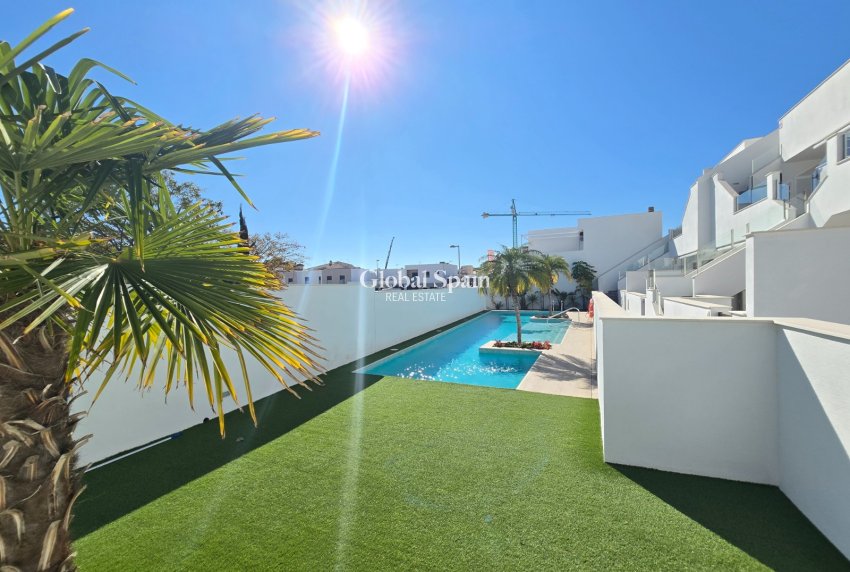 Venta - APARTAMENTO -
PILAR DE LA HORADADA - Costa Blanca