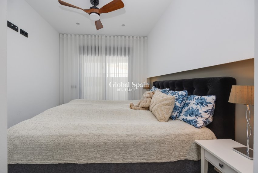Venta - APARTAMENTO -
PILAR DE LA HORADADA - Costa Blanca