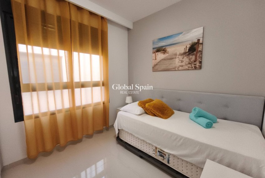 Venta - APARTAMENTO -
PILAR DE LA HORADADA - La Torre de la Horadada