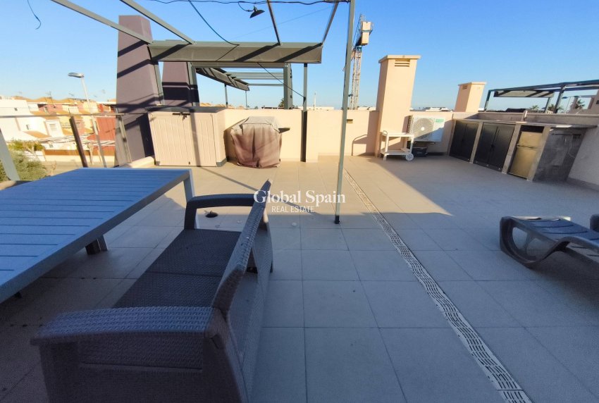 Venta - APARTAMENTO -
PILAR DE LA HORADADA - La Torre de la Horadada