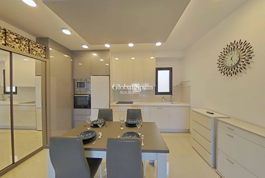 Venta - APARTAMENTO -
PILAR DE LA HORADADA - La Torre de la Horadada