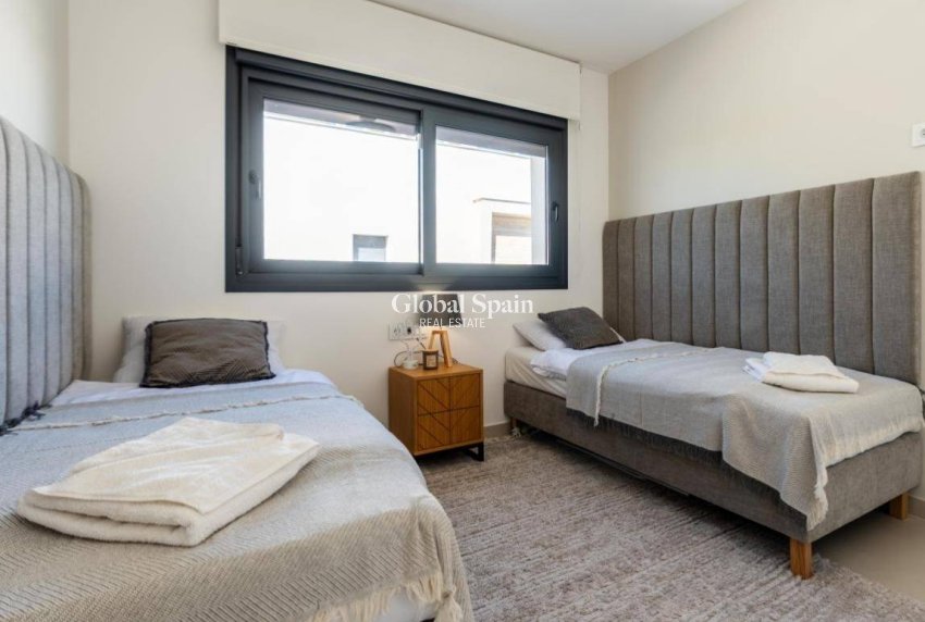 Venta - APARTAMENTO -
PILAR DE LA HORADADA - La Torre de la Horadada