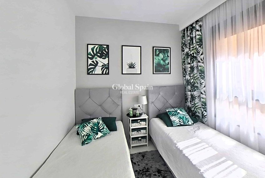 Venta - APARTAMENTO -
PILAR DE LA HORADADA - La Torre de la Horadada