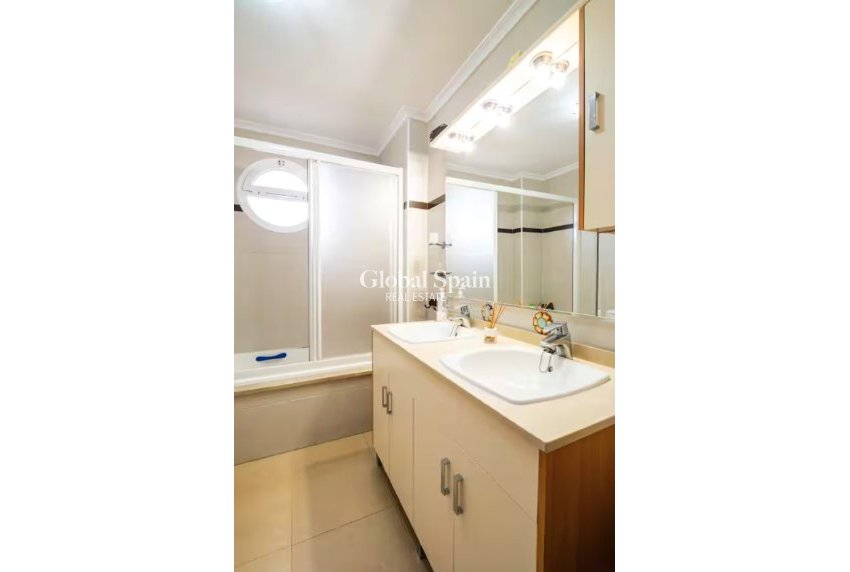 Venta - APARTAMENTO -
PILAR DE LA HORADADA - MIL PALMERAS 