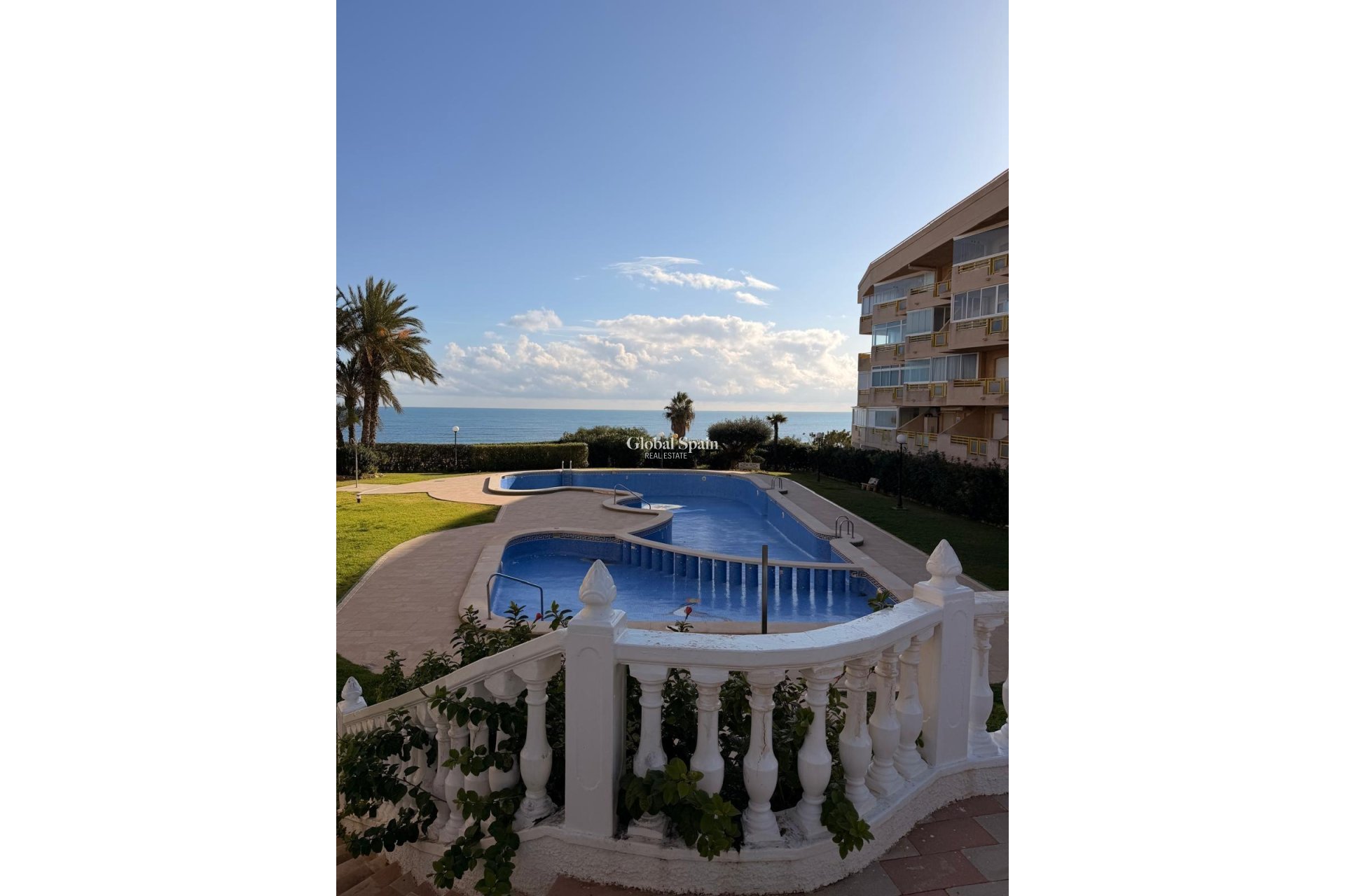 Venta - APARTAMENTO -
PILAR DE LA HORADADA - MIL PALMERAS 