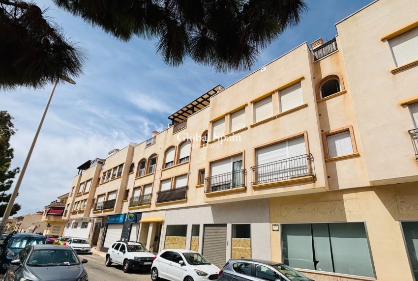 Venta - APARTAMENTO -
PILAR DE LA HORADADA - Pilar de La Horadada - Town