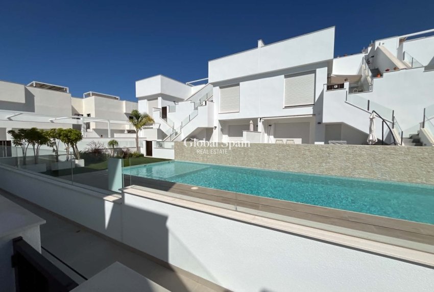 Venta - APARTAMENTO -
PILAR DE LA HORADADA - Pilar de la Horadada