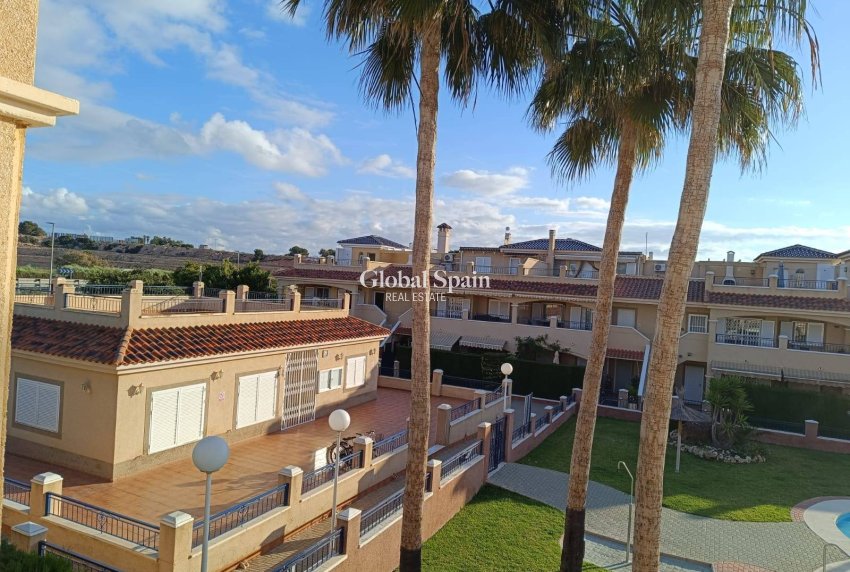 Venta - APARTAMENTO -
PILAR DE LA HORADADA - RioMar