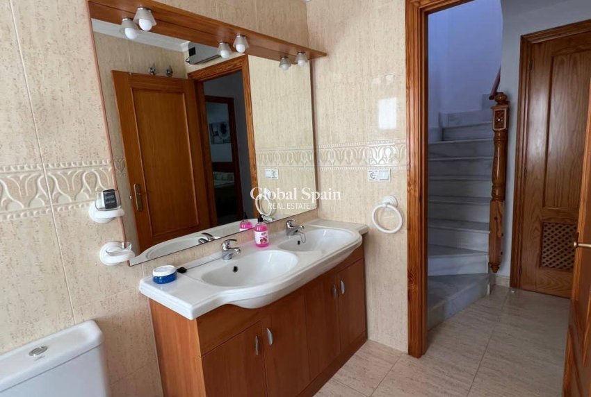 Venta - APARTAMENTO -
PILAR DE LA HORADADA - RioMar