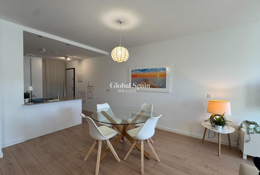 Venta - APARTAMENTO -
PILAR DE LA HORADADA - RioMar