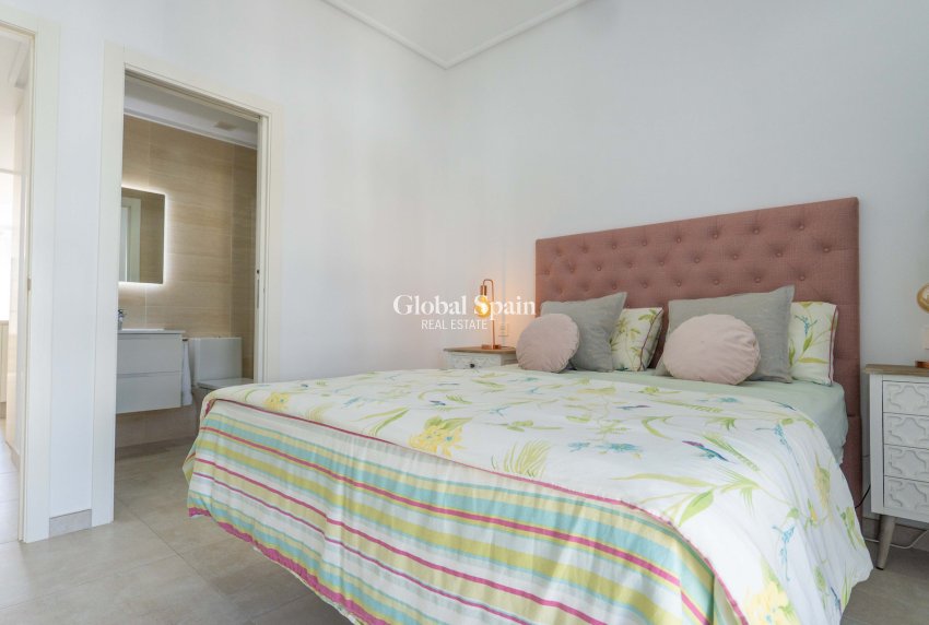 Venta - APARTAMENTO -
PILAR DE LA HORADADA - Torre de la Horadada