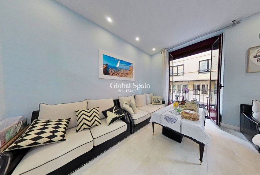 Venta - Apartamento - Piso -
ALICANTE - Centro