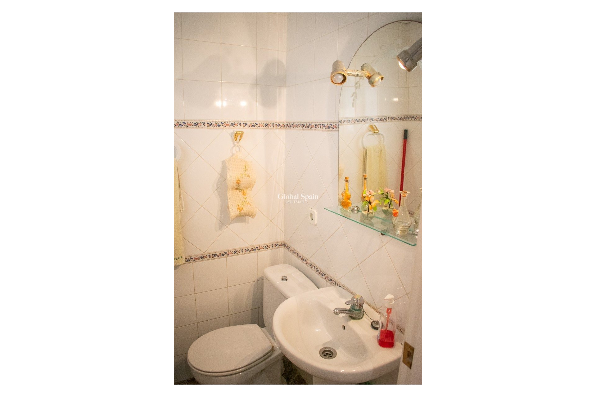 Venta - Apartamento - Piso -
GUARDAMAR DEL SEGURA - Guardamar pueblo