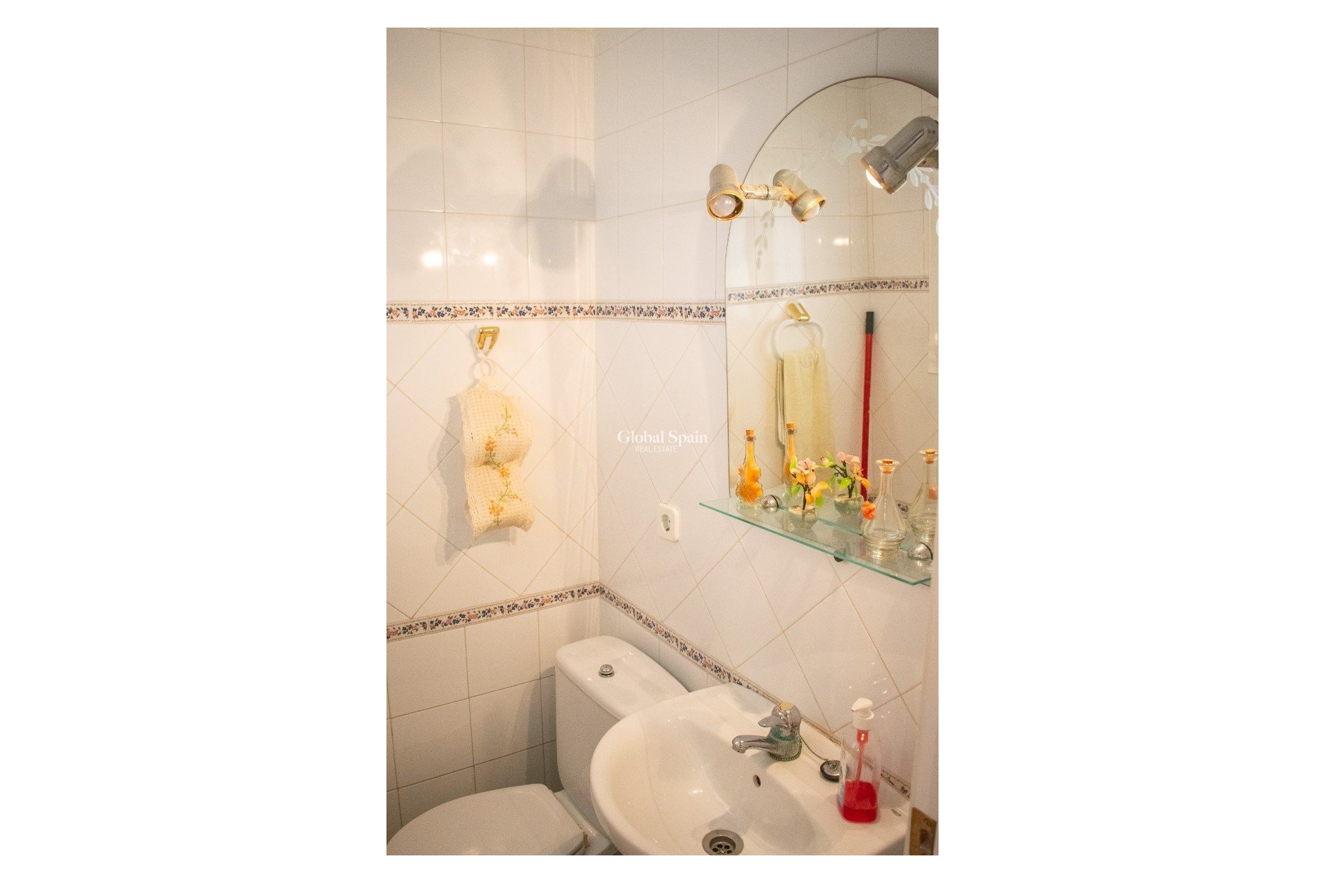 Venta - Apartamento - Piso -
GUARDAMAR DEL SEGURA - Guardamar pueblo