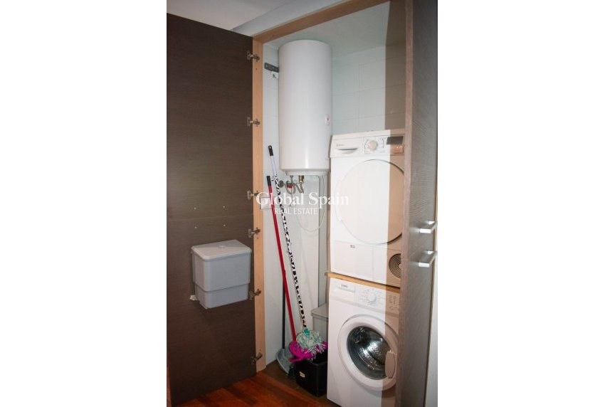 Venta - Apartamento - Piso -
GUARDAMAR DEL SEGURA - Guardamar pueblo