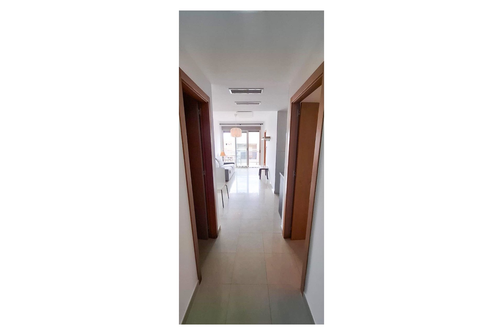 Venta - Apartamento - Piso -
GUARDAMAR DEL SEGURA