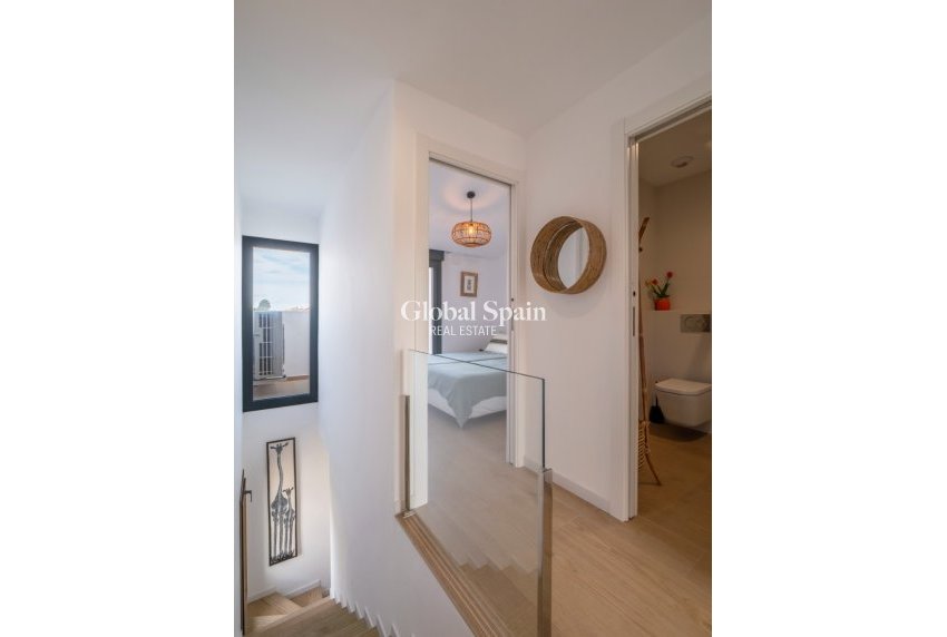 Venta - Apartamento - Piso -
JÁVEA - El Arenal