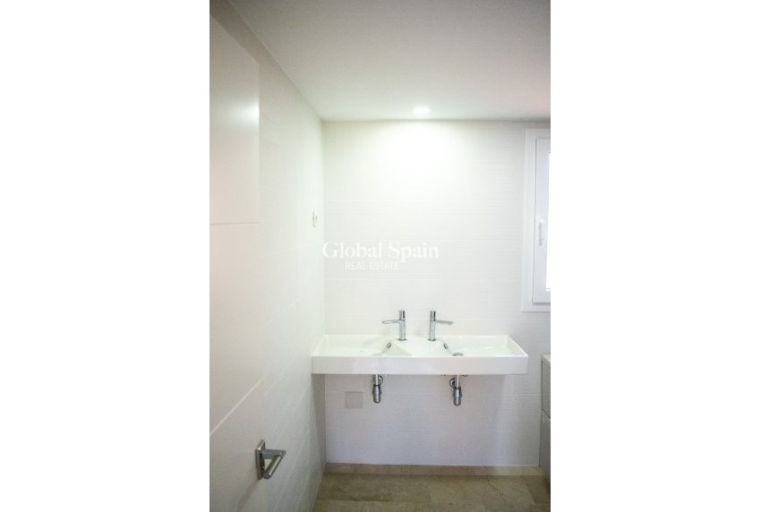 Venta - Apartamento - Piso -
ORIHUELA COSTA - Punta Prima