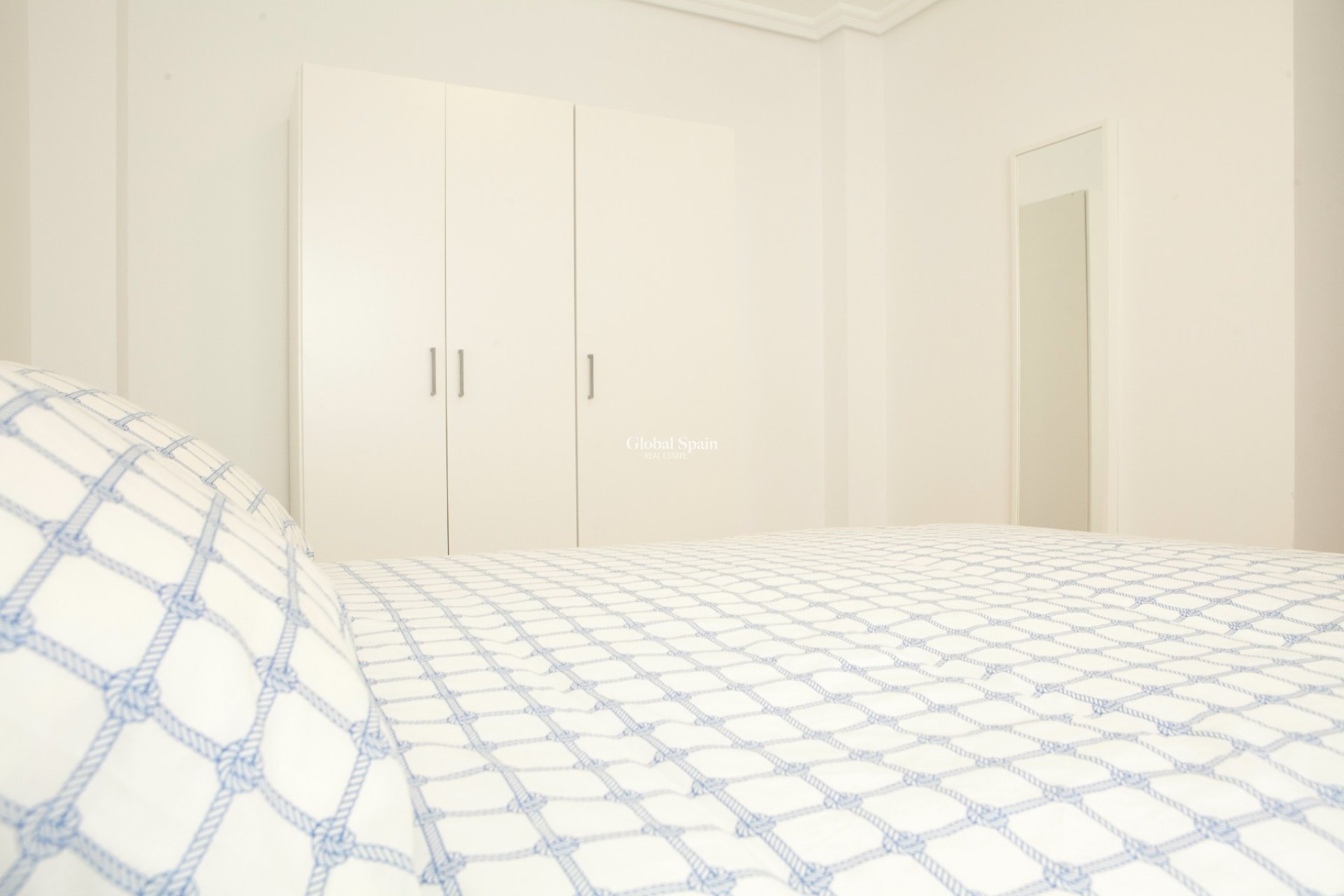 Venta - Apartamento - Piso -
Santa Pola