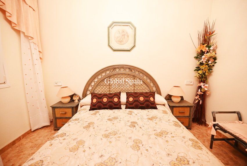 Venta - Apartamento - Piso -
TORREVIEJA - La Mata