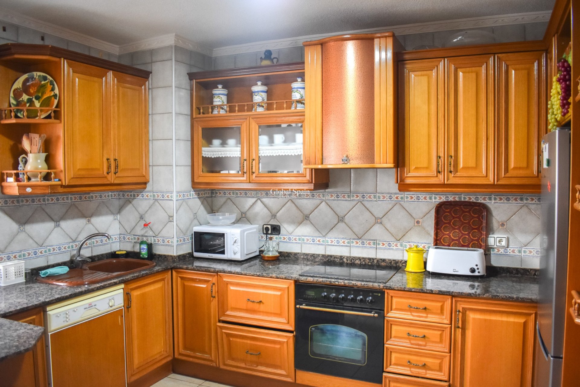 Venta - Apartamento - Piso -
TORREVIEJA - Torrevieja Centro