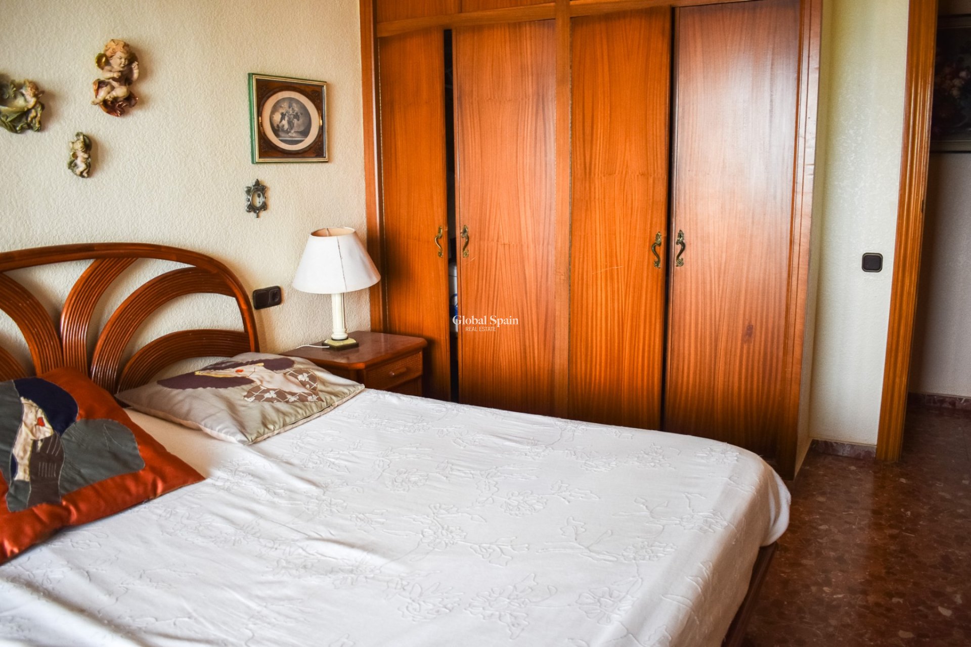 Venta - Apartamento - Piso -
TORREVIEJA - Torrevieja Centro