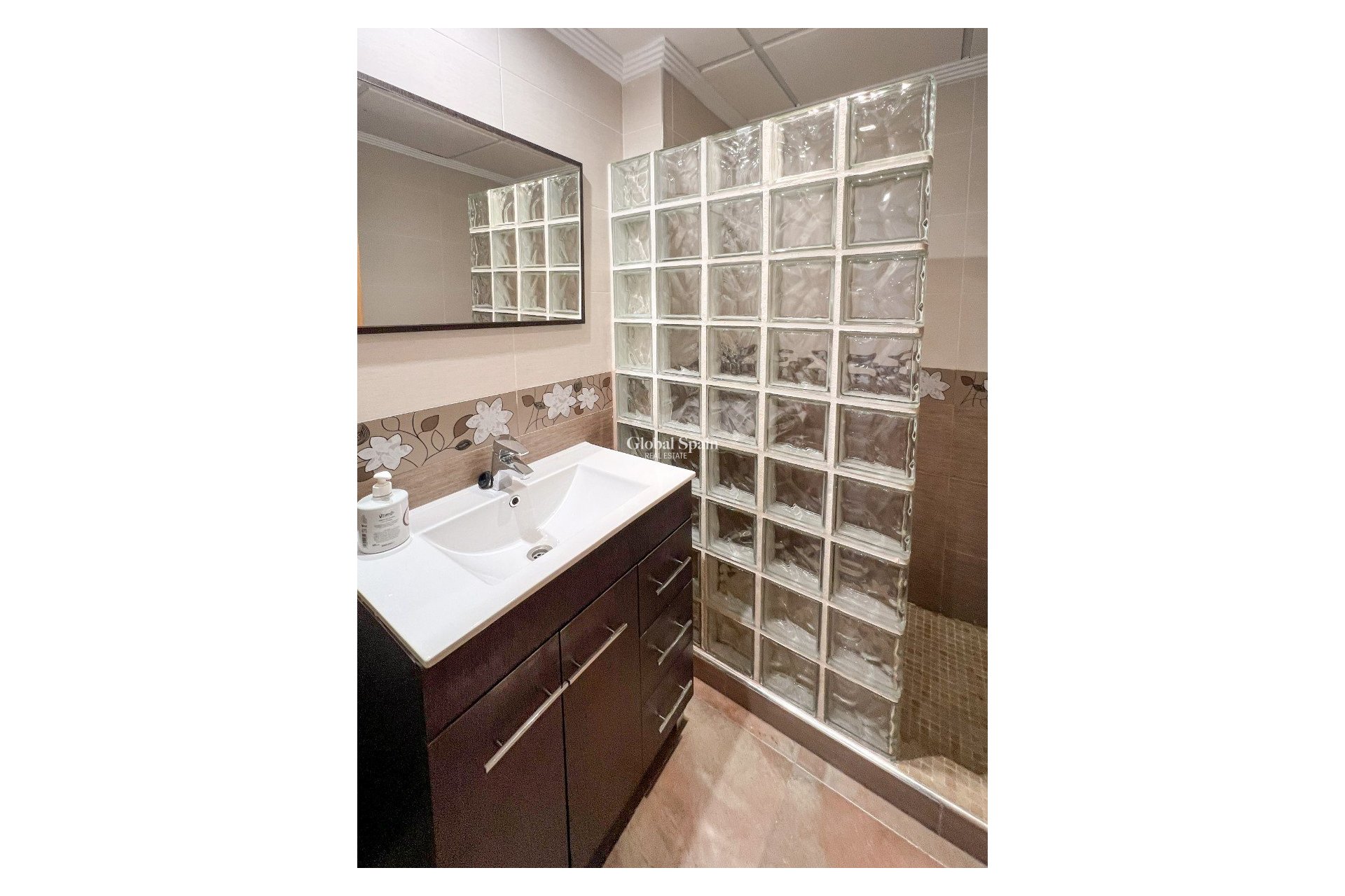 Venta - APARTAMENTO -
PLAYA DEL CURA  - Torrevieja