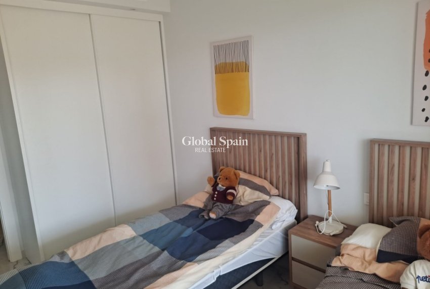 Venta - APARTAMENTO -
PLAYA FLAMENCA - Costa Blanca