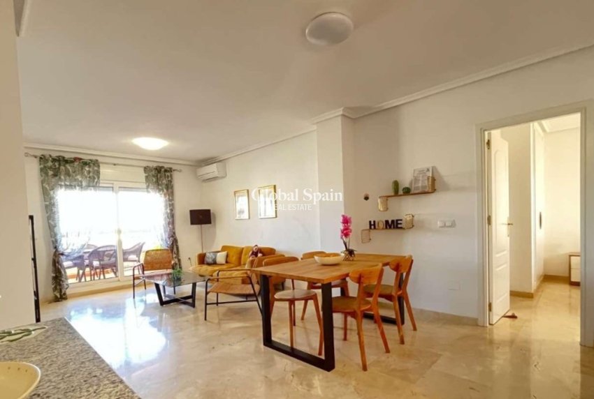 Venta - APARTAMENTO -
PLAYA FLAMENCA - Costa Blanca