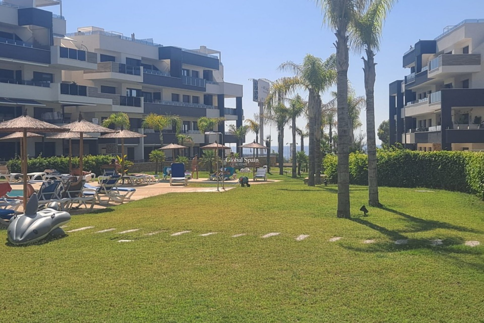 Venta - APARTAMENTO -
PLAYA FLAMENCA - Costa Blanca